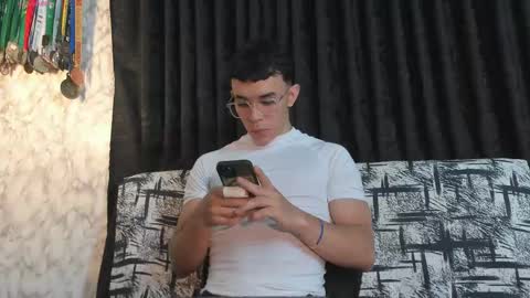 Snapshot of joulianogreco1 chatting on 03-07-25, 04:35 Im Jouliano online show from 03-07-25, 04:35