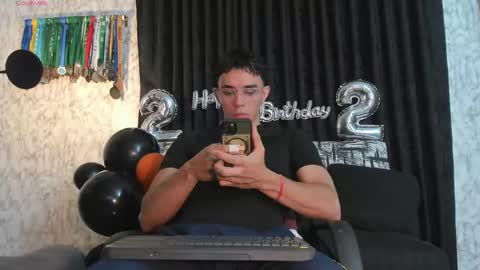 Snapshot of joulianogreco1 chatting on 03-07-25, 10:10 Im Jouliano online show from 03-07-25, 10:10