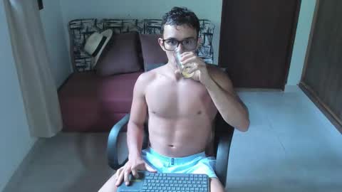 Snapshot of joulianogreco1 chatting on 09-22-25, 07:16 Im Jouliano online show from 09-22-25, 07:16