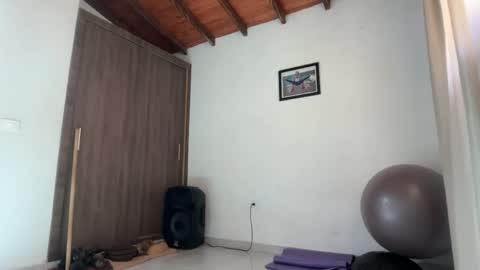 Im Jouliano online show from 05-09-26, 03:06
