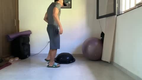 Im Jouliano online show from 05-31-26, 03:08