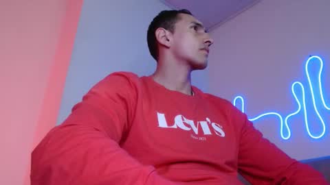 Snapshot of joy_lopezfit chatting on 01-16-25, 01:14 JOYLOPEZFIT online show from 01-16-25, 01:14