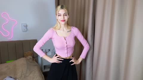 Snapshot of joybunny chatting on 12-26-24, 09:01 joybunny online show from 12-26-24, 09:01