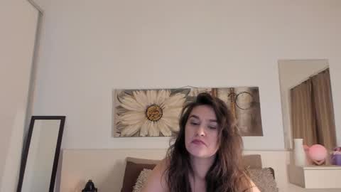 Snapshot of joycasidy chatting on 01-28-25, 07:10 CassidyJoy online show from 01-28-25, 07:10