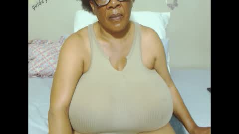 DairyQueen online show from 10-02-25, 06:04