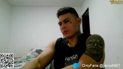 Snapshot of jq401055 chatting on 06-14-26, 10:01 Jaxxx67 online show from 06-14-26, 10:01