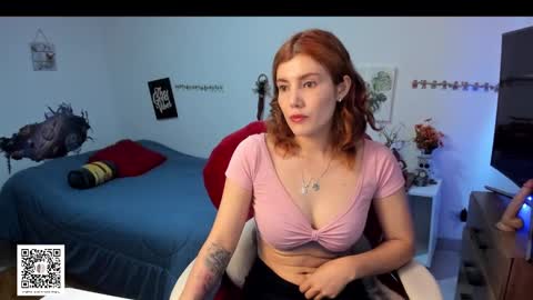 Snapshot of jrcami chatting on 01-03-25, 02:19 Camila Buitrago online show from 01-03-25, 02:19