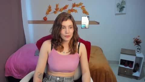 Snapshot of jrcami chatting on 02-04-25, 07:33 Camila Buitrago online show from 02-04-25, 07:33