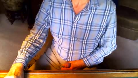 Snapshot of jt335577 chatting on 11-17-25, 08:14 jt335577 online show from 11-17-25, 08:14