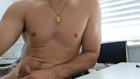 Snapshot of jt_345 chatting on 07-11-26, 12:08 jt_345 online show from 07-11-26, 12:08