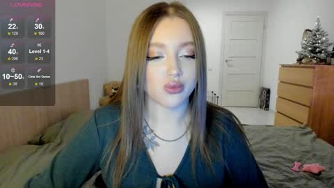 Julia and Julia online show from 12-18-24, 01:45