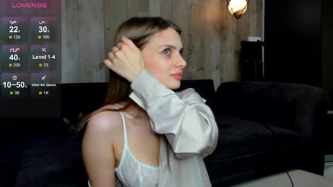 Julia and Julia online show from 12-29-24, 06:05