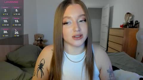 Julia and Julia online show from 02-06-25, 02:26