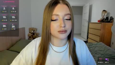 Julia and Julia online show from 02-10-25, 02:37