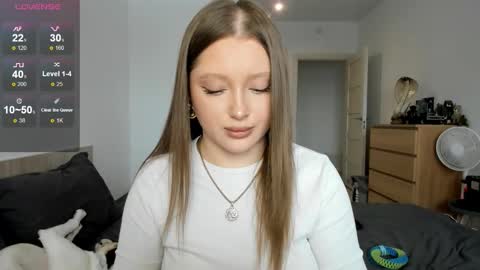 Julia and Julia online show from 02-20-26, 01:22