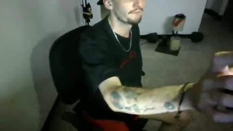 juan235665 online show from 05-19-26, 01:56