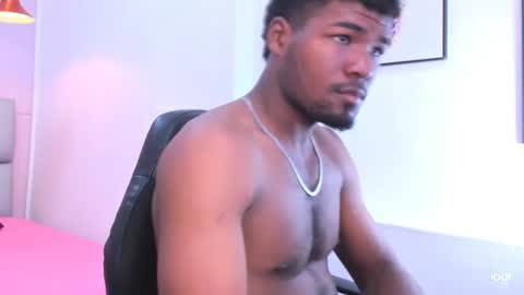 Snapshot of juan_123__ chatting on 12-22-25, 07:33 Juan123 online show from 12-22-25, 07:33