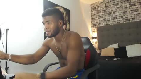 Snapshot of juan_123__ chatting on 06-16-26, 06:10 Juan123 online show from 06-16-26, 06:10