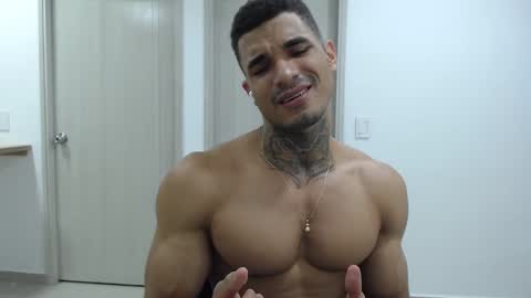 juan_gomez_1 online show from 12-24-24, 10:49