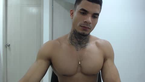 juan_gomez_1 online show from 12-26-24, 11:46