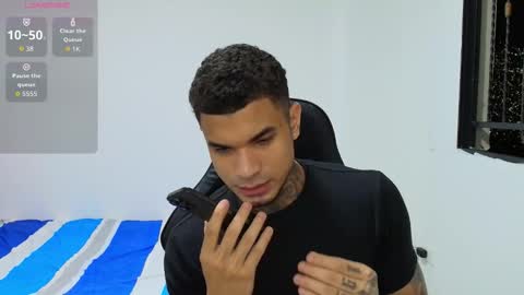 Snapshot of juan_gomez_1 chatting on 02-04-26, 01:44 juan_gomez_1 online show from 02-04-26, 01:44