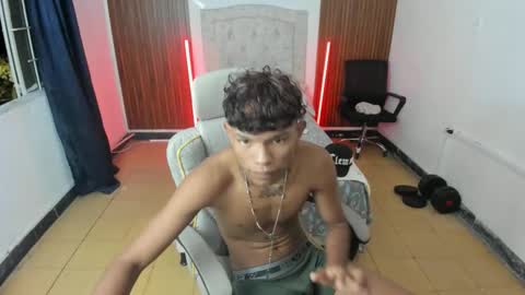 Snapshot of juan_mhata chatting on 02-23-26, 01:14 Juan Mhata online show from 02-23-26, 01:14