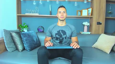 juan_muscle online show from 02-10-25, 02:08