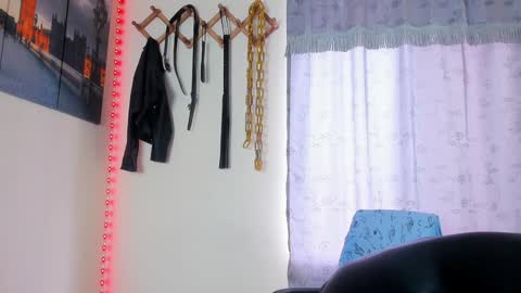 Snapshot of juanbladde chatting on 01-07-25, 07:49 Juan Esteban online show from 01-07-25, 07:49