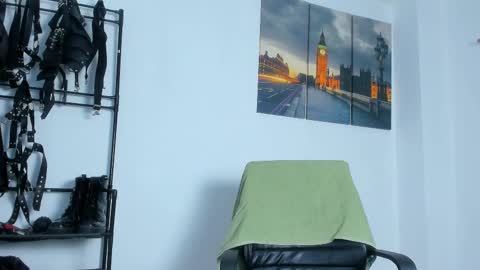 Snapshot of juanbladde chatting on 10-30-25, 05:35 Juan Esteban online show from 10-30-25, 05:35