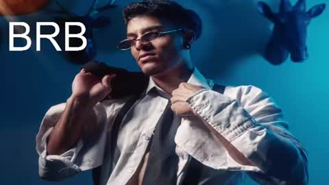 Snapshot of juanbladde chatting on 07-08-26, 11:15 Juan Esteban online show from 07-08-26, 11:15