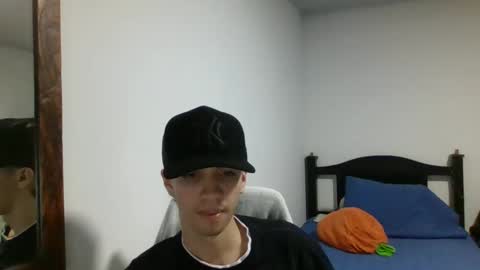 Snapshot of juanboytw chatting on 01-29-25, 12:22 juanboytw online show from 01-29-25, 12:22