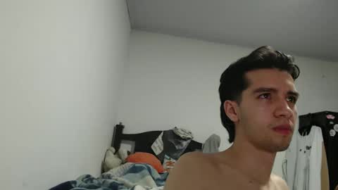 Snapshot of juanboytw chatting on 02-24-25, 02:40 juanboytw online show from 02-24-25, 02:40