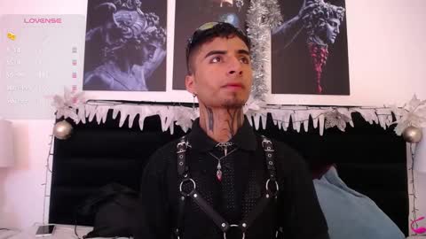 Snapshot of juancamilo66_ chatting on 12-30-24, 12:22 juancamilo66_ online show from 12-30-24, 12:22