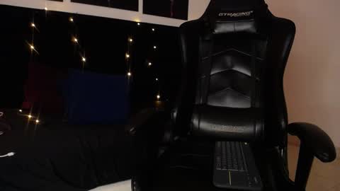 Snapshot of juancamilo66_ chatting on 02-04-25, 03:11 juancamilo66_ online show from 02-04-25, 03:11