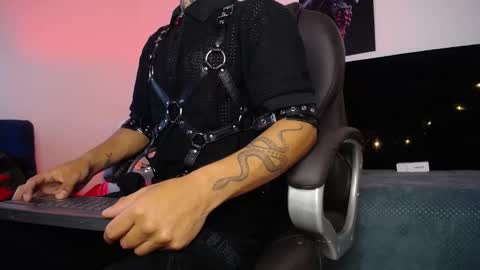 Snapshot of juancamilo66_ chatting on 02-16-25, 06:21 juancamilo66_ online show from 02-16-25, 06:21