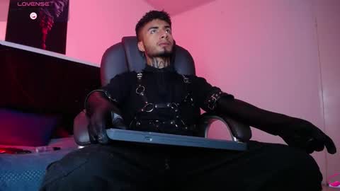 Snapshot of juancamilo66_ chatting on 02-16-25, 10:21 juancamilo66_ online show from 02-16-25, 10:21