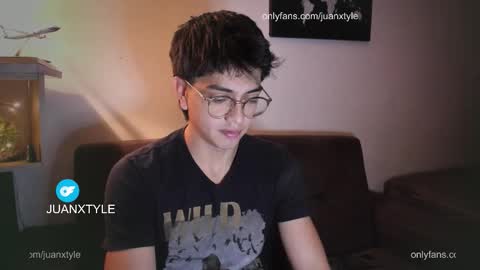 . online show from 10-11-25, 02:44