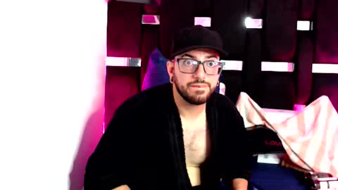 Snapshot of juanchis080 chatting on 03-06-26, 03:03 Andres online show from 03-06-26, 03:03