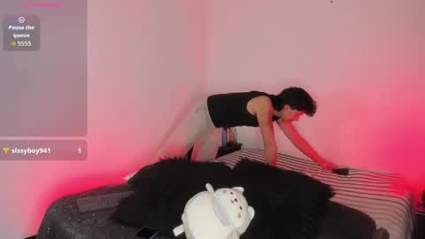 Snapshot of juandaaa__ chatting on 12-22-25, 02:30 juandaaa__ online show from 12-22-25, 02:30