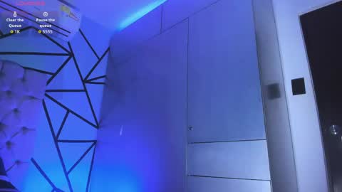 independent model online show from 03-19-26, 06:12