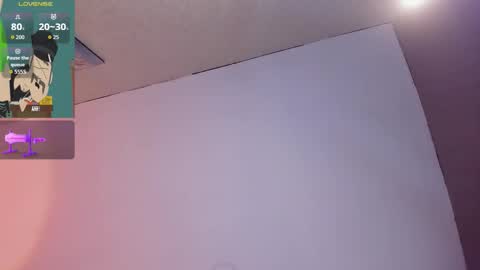 Juan David online show from 10-28-25, 01:14