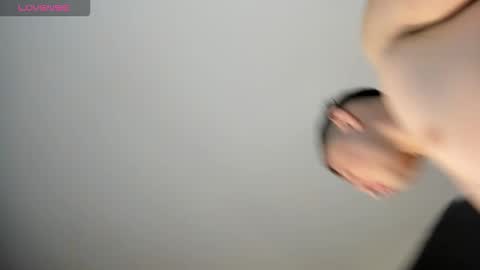 Juan David online show from 03-30-26, 01:23