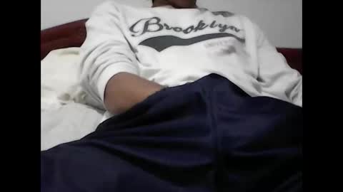 Snapshot of juandr27 chatting on 11-16-25, 06:19 juandr27 online show from 11-16-25, 06:19