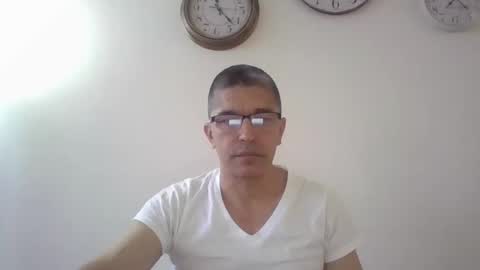 Snapshot of juanearth1 chatting on 02-17-26, 12:23 juanearth1 online show from 02-17-26, 12:23