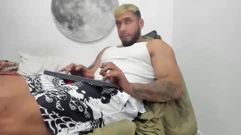 Snapshot of juanes_aristi chatting on 03-30-26, 05:19 Juanes online show from 03-30-26, 05:19