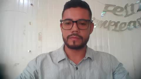 Snapshot of juanfe_style chatting on 12-16-25, 04:01 juanfe_style online show from 12-16-25, 04:01