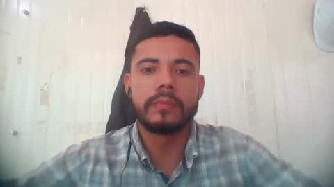 Snapshot of juanfe_style chatting on 05-07-26, 04:01 juanfe_style online show from 05-07-26, 04:01
