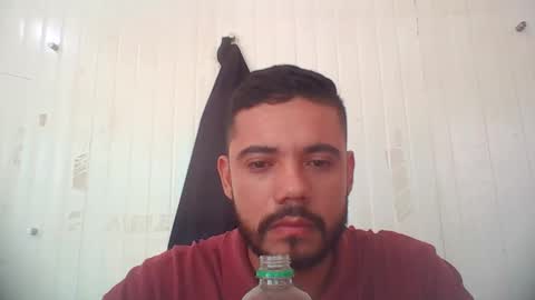 Snapshot of juanfe_style chatting on 05-08-26, 04:34 juanfe_style online show from 05-08-26, 04:34
