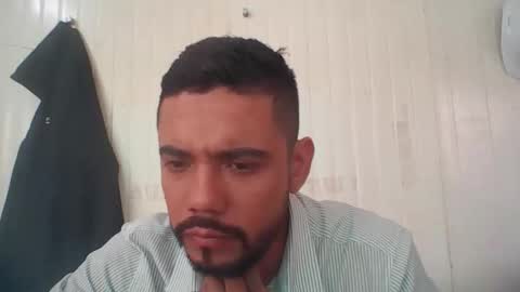 Snapshot of juanfe_style chatting on 05-25-26, 07:20 juanfe_style online show from 05-25-26, 07:20