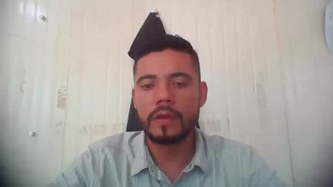 Snapshot of juanfe_style chatting on 05-26-26, 04:03 juanfe_style online show from 05-26-26, 04:03
